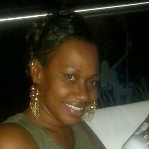 Meet your Posher, Keisha